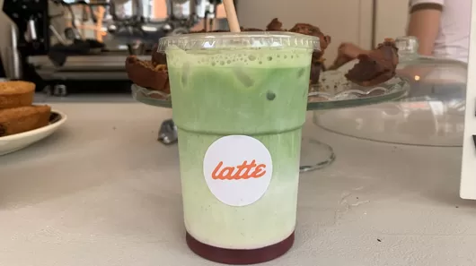 Dans le centre de Lille, le mini coffee shop Latte vient d'ouvrir ses portes