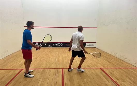 Avec le club l'Arbonnoise, on peut s'éclater au squash à tous les niveaux