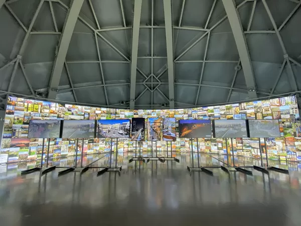 À l'Atomium de Bruxelles, "View from my Window", une expo comme une fenêtre ouverte sur le monde