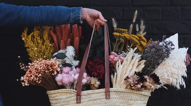 Un marché aux fleurs séchées  pousse à Mouvaux ce week-end