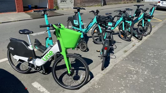 Le déploiement des trottinettes et vélos électriques dans la métropole lilloise a commencé 