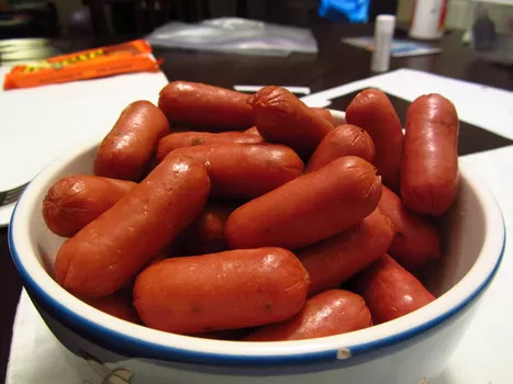 Jean Caby va donner des tonnes de saucisses cocktail ce jeudi matin