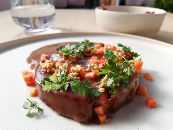 À Lille, le restaurant gastronomique d'Artchives en met plein la vue et les papilles