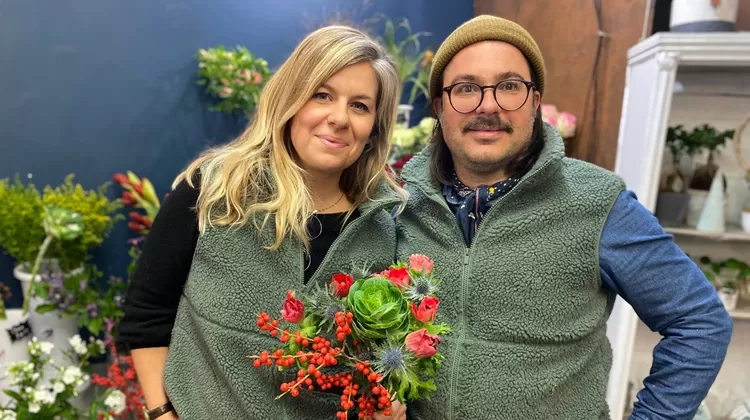 Dubouquet débarque début janvier à Saint-Michel avec ses fleurs de saison et ses vases chinés