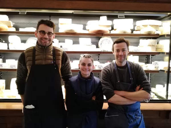 À Croix, les Loosveld ont ouvert une généreuse fromagerie juste à côté de leur boucherie