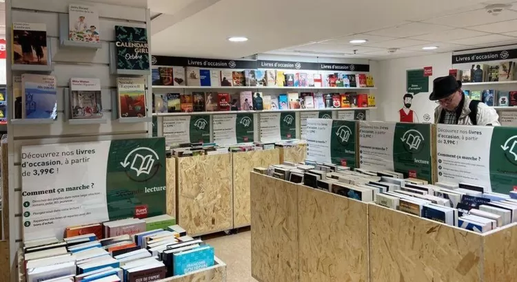 Le Furet du Nord a installé ses livres à petits prix à Euralille