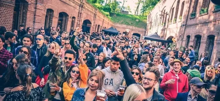 Stereo Chic revient pour un open air techno au Fort de Mons ce dimanche