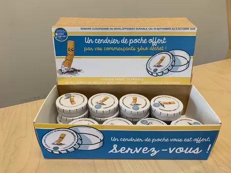 Les commerces zéro déchet de Roubaix  vont distribuer gratos des cendriers de poche