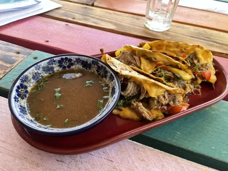 Le resto Americana ouvre un foodtruck de tacos sur sa terrasse