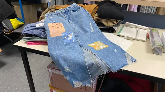 L'atelier Fou de Coudre ouvre sa boutique de fringues upcyclées aux Tanneurs 