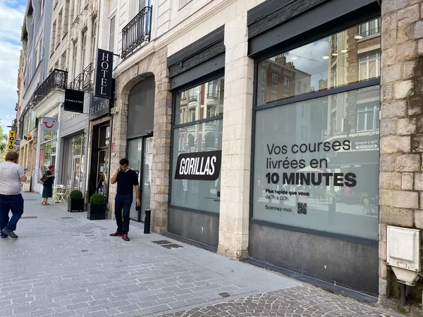 Des courses livrées en 10 minutes : Gorillas et sa flotte de vélos ont débarqué à Lille