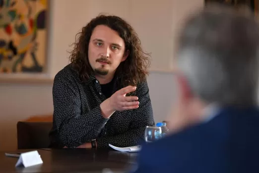 Alternance, santé, démocratie participative : à Lille, les Premières Voix face à Fabien Roussel