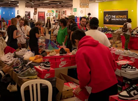 Ce week-end, c'est vente géante de sneakers au Grand Playground