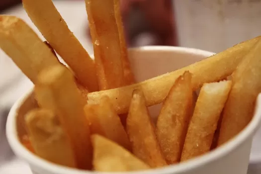 La commission européenne le jure, elle n'interdira pas la double cuisson des frites