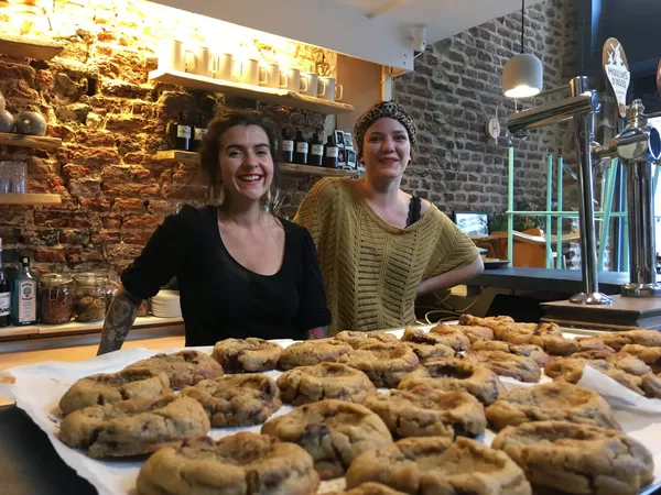 Le Handshake coffee déménage à Fives et s'allie avec le 188, une asso d'arts vivants