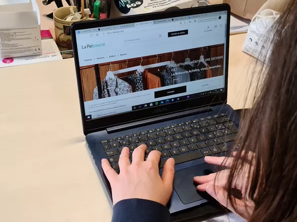 A Roubaix, La Redoute lance La Reboucle, son site de seconde main