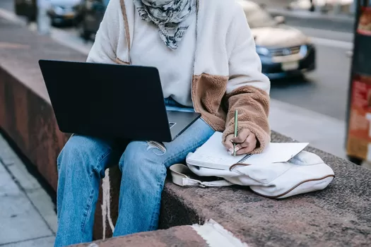 Plusieurs job dating pour les jeunes et les étudiant.es ont lieu fin avril à Lille