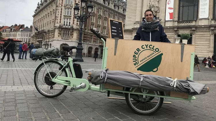 SuperCyclo, le nouveau triporteur de plats bios  qui roule en mode zéro déchet