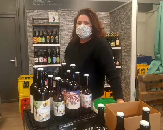 A Roubaix, Coco Drinks propose des boissons en vrac ou consignées