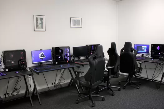 Un nouveau club de e-sport a ouvert dans le centre de Lille