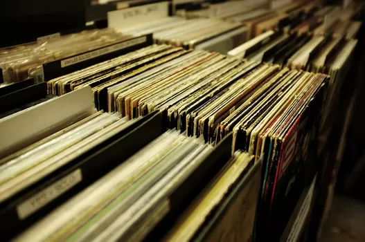 Dimanche, le Bazaar St-So accueille une grosse vente de vinyles