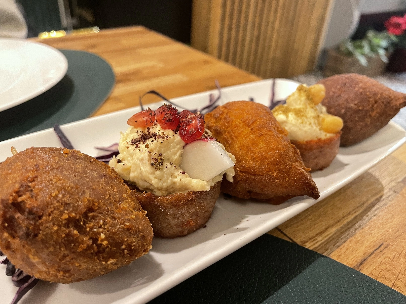 On s'est fait plaisir avec un assortiment de kebbi végé et à la viande.