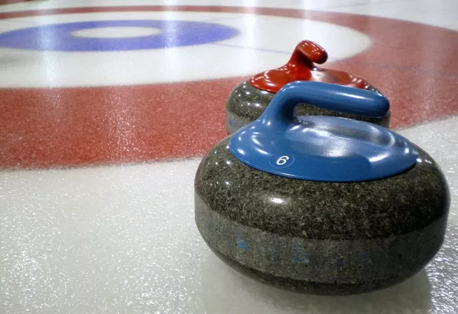 Le combo curling,  patinoire et salon de thé débarque au Palais de la Bourse