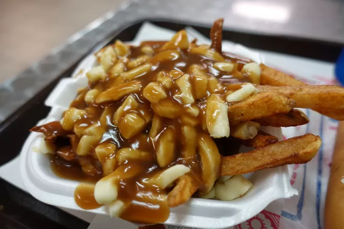 La street-food québecoise à base de poutine arrive à Lille