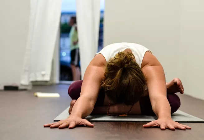 Grand besoin de vous étirer ? Les profs de yoga lillois donnent cours en ligne