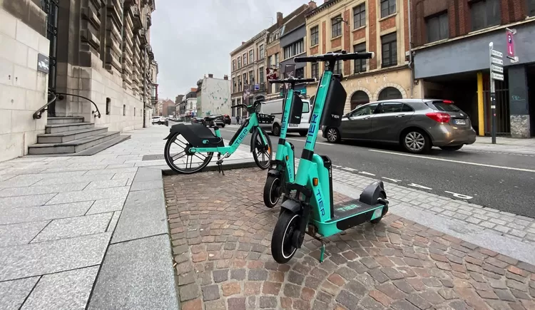 Après Roubaix, d'autres villes vont tester les trottinettes en libre-service