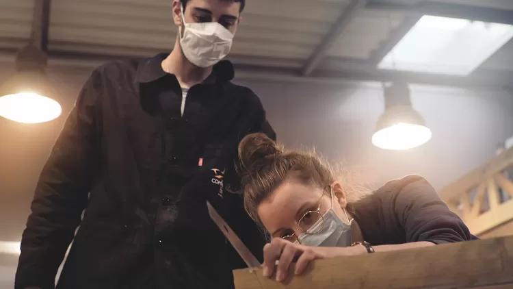 À Villeneuve-d'Ascq, les Compagnons du Devoir recrutent ceux qui "aiment travailler avec les mains"