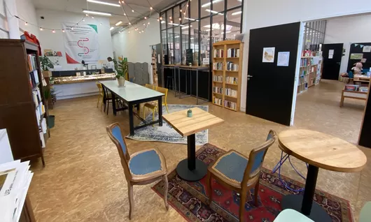 La Bouquinerie du Sart a ouvert Albert, son café littéraire