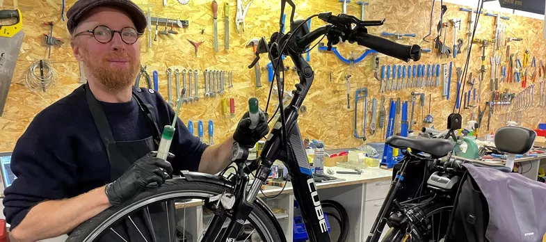 L'atelier de réparation de vélos La Bici a déménagé à Lille-Moulins