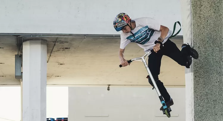 Du 7 au 9 mars, Lille-Sud accueille un show de riders en trottinette freestyle