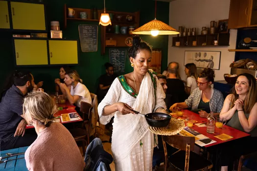 Un vent de cuisine du monde va souffler sur Lille avec le retour du Refugee Food Festival en juin