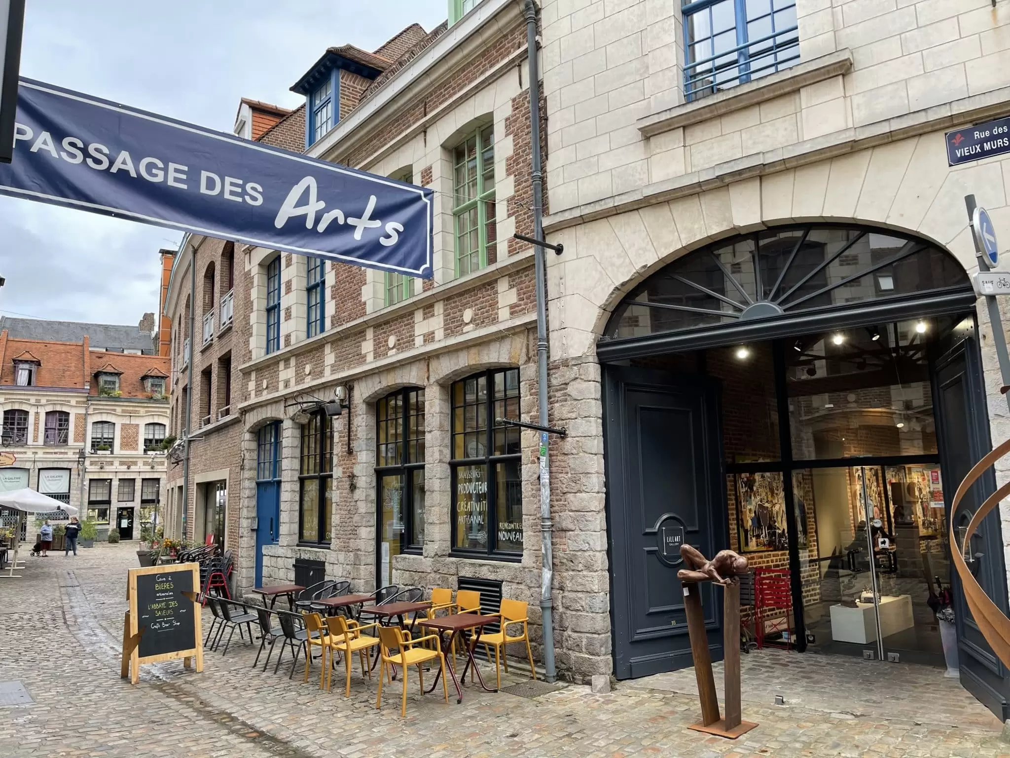 Les galeries d'art seront ouvertes dès 10h30. @Passage des Arts Lille