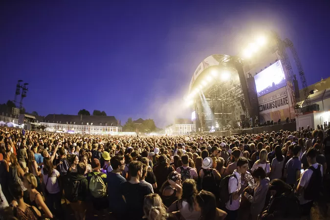 Tour de France musical : les maillots des stars du Main Square Festival 2025