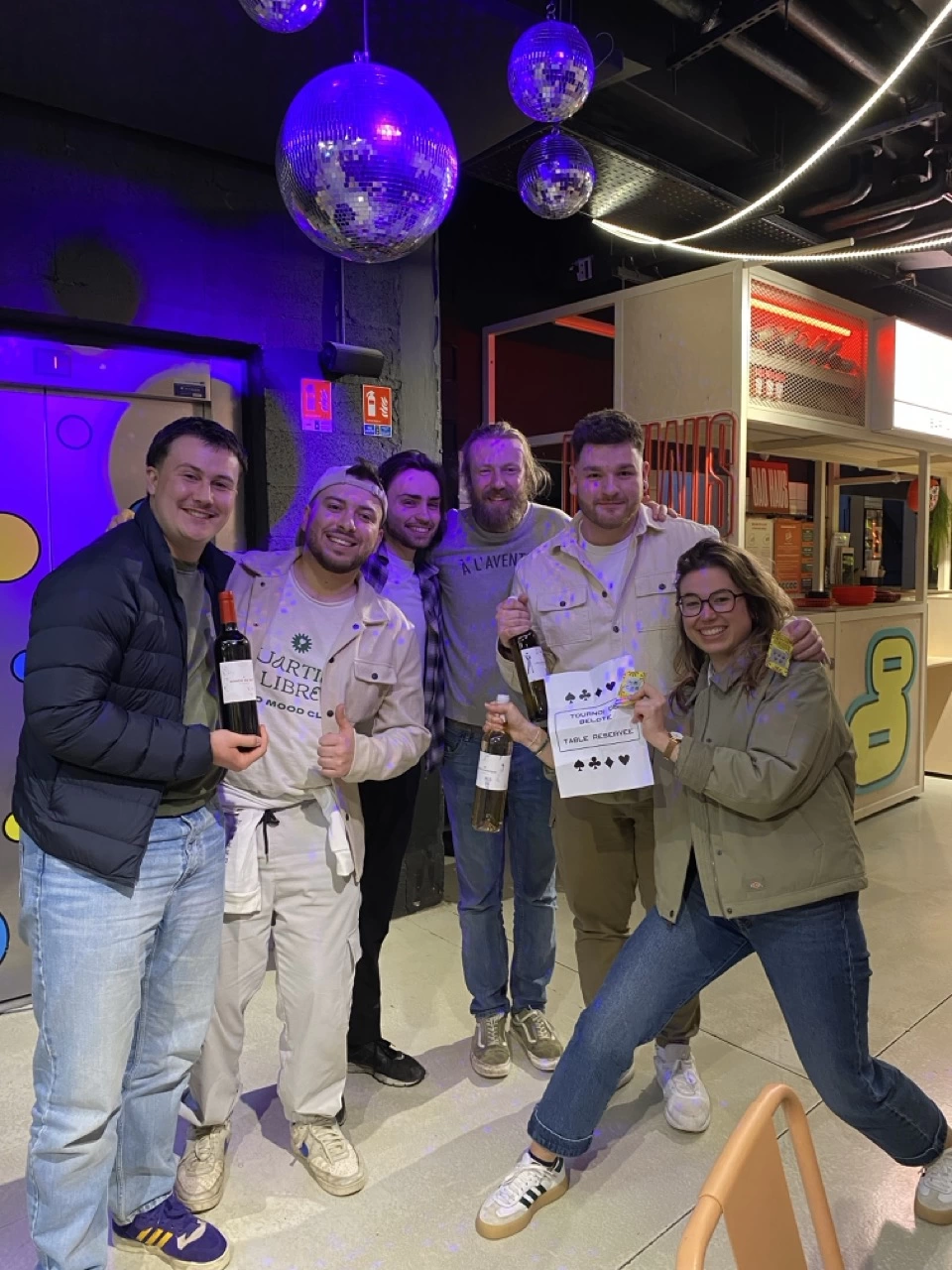 Ça, c'était les gagnants lors d'une des précédentes éditions. @Grand Scène