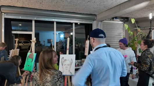 Des afterworks apéro-peinture sont de retour à 20 minutes de Lille