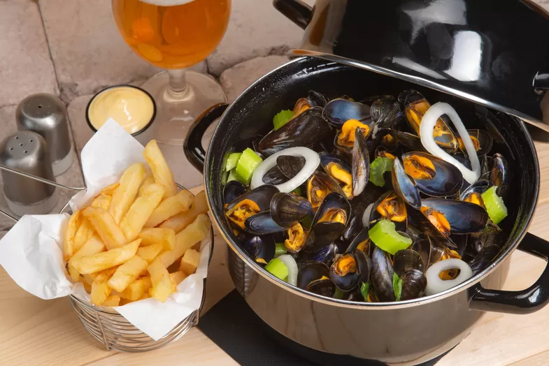 Qui cuisine les meilleures moules-frites ? Une compétition sera diffusée pendant la Braderie de Lille